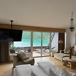 Hotel Seehotel Lilly Strobl