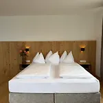 Seehotel Lilly