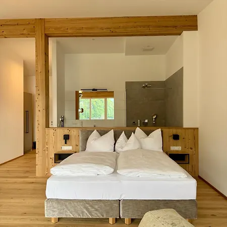 Seehotel Lilly