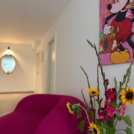 Отель Seehotel Lilly Штробль
