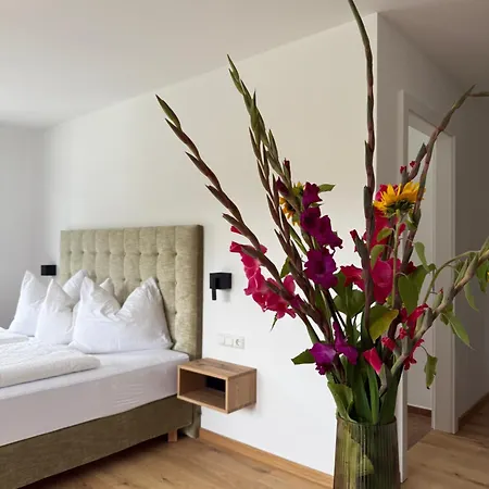 Seehotel Lilly Отель 3*