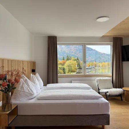 Seehotel Lilly Штробль