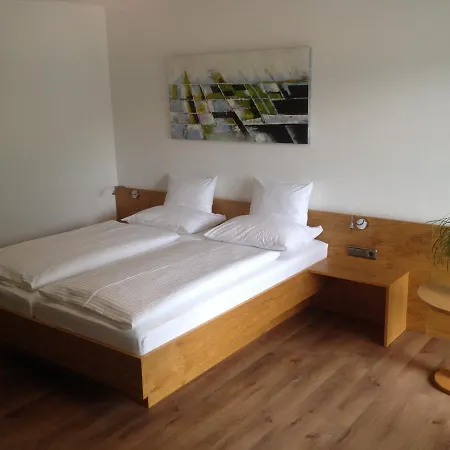 Seehotel Lilly Strobl