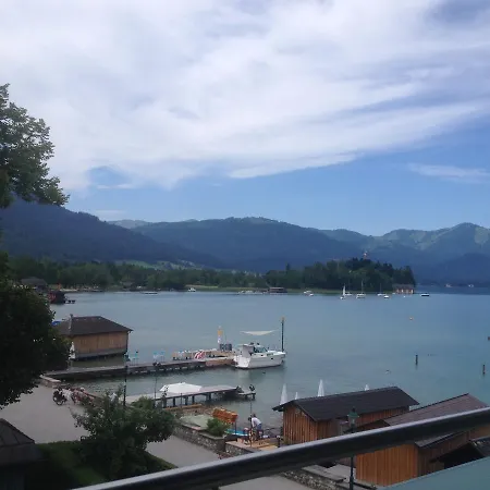 Seehotel Lilly Hotel Strobl