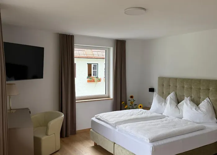 Seehotel Lilly 3* Strobl