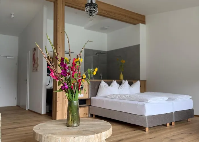 Seehotel Lilly Strobl