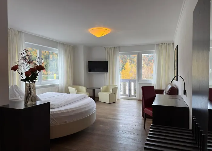 호텔 Seehotel Lilly 3*