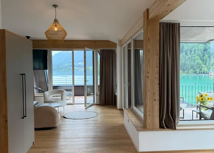 Seehotel Lilly 3* Strobl